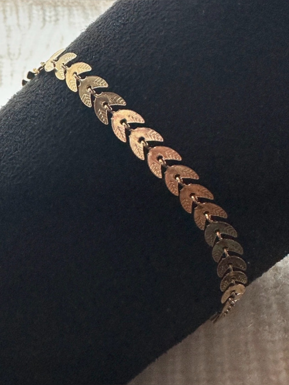 Gold Fishtail Anklet